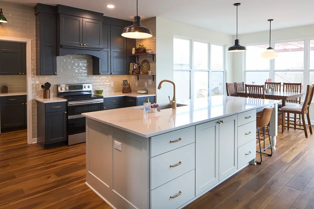 custom home remodeling